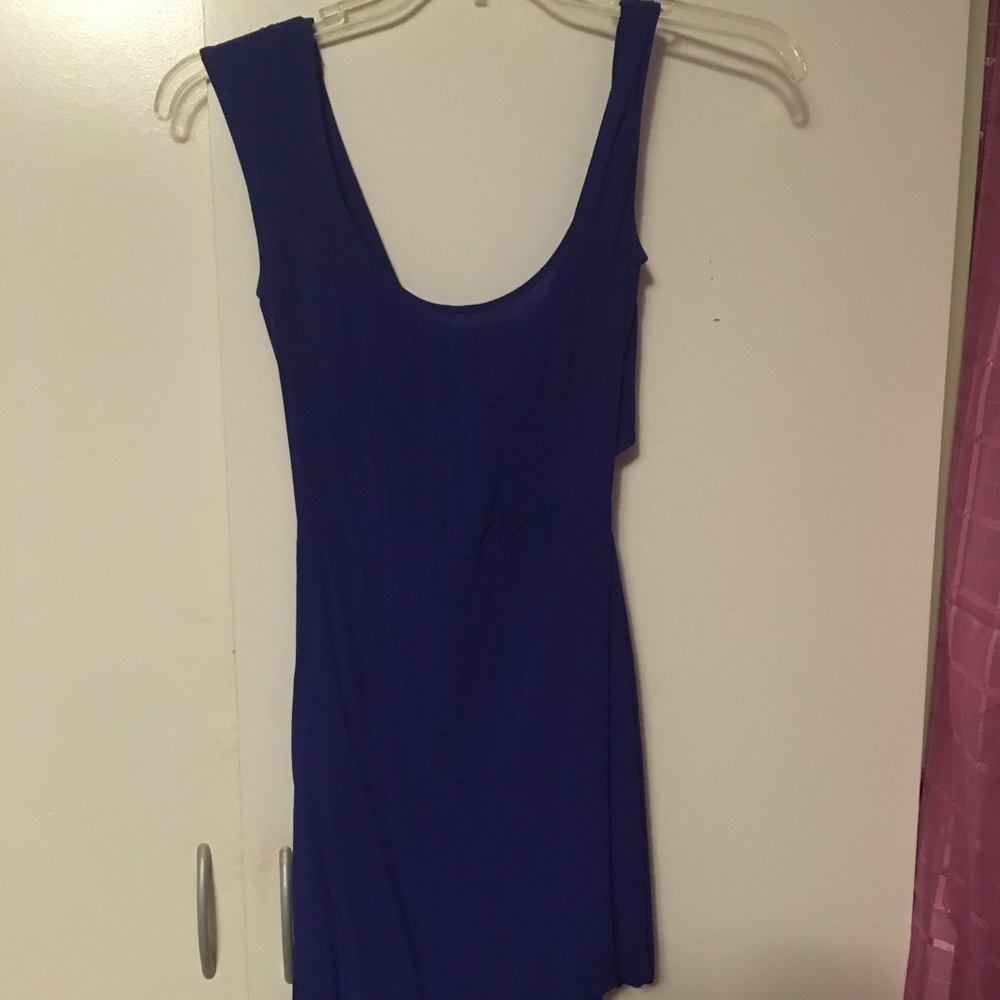 royal blue dress
